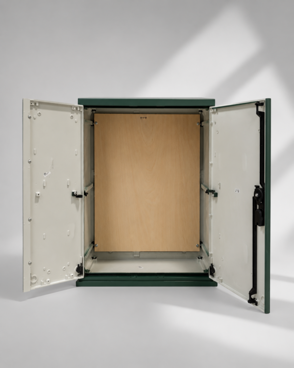 Floor Standing GRP Utility Cabinet W660 x H800 x D320mm (26.0” x 31.5” x 12.6”) Outdoor Enclosure [IP54]